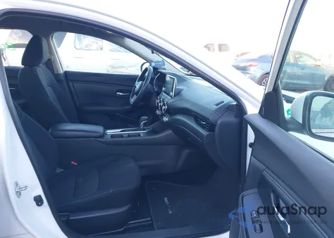 2022 Nissan Sentra Sv Xtronic Cvt z USA, uszkodzony, nr VIN 3N1AB8CV7NY310697